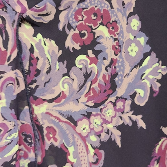 Ladies skirt - Picture 2 of 4